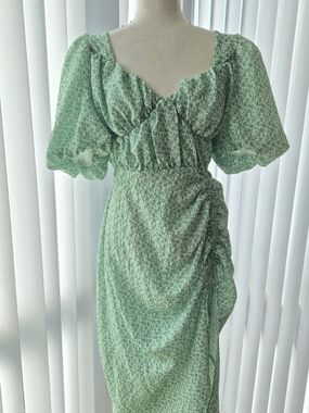 PrettyLittleThing | Dresses | Pretty Little Things Green Polka Dot Midi Dress Womens Sz 6 Nwt